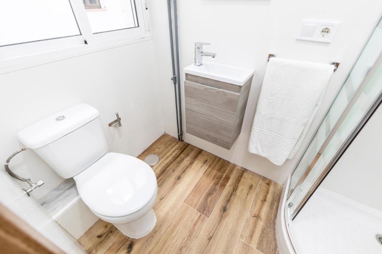Los Apartamentos Jacinto Benavente Centro Madrid Dış mekan fotoğraf