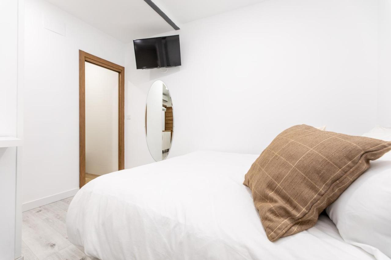 Los Apartamentos Jacinto Benavente Centro Madrid Dış mekan fotoğraf