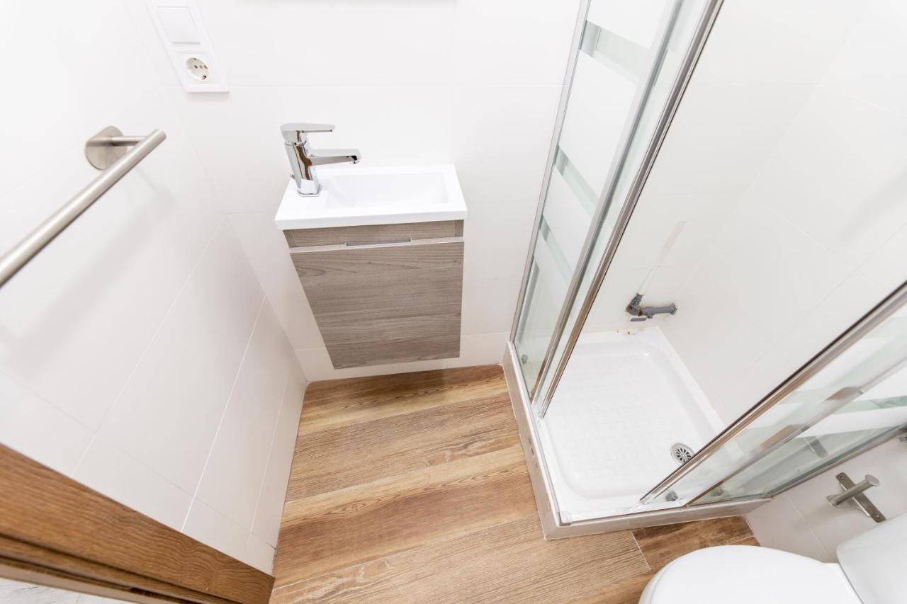 Los Apartamentos Jacinto Benavente Centro Madrid Dış mekan fotoğraf