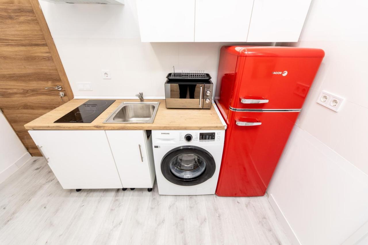 Los Apartamentos Jacinto Benavente Centro Madrid Dış mekan fotoğraf