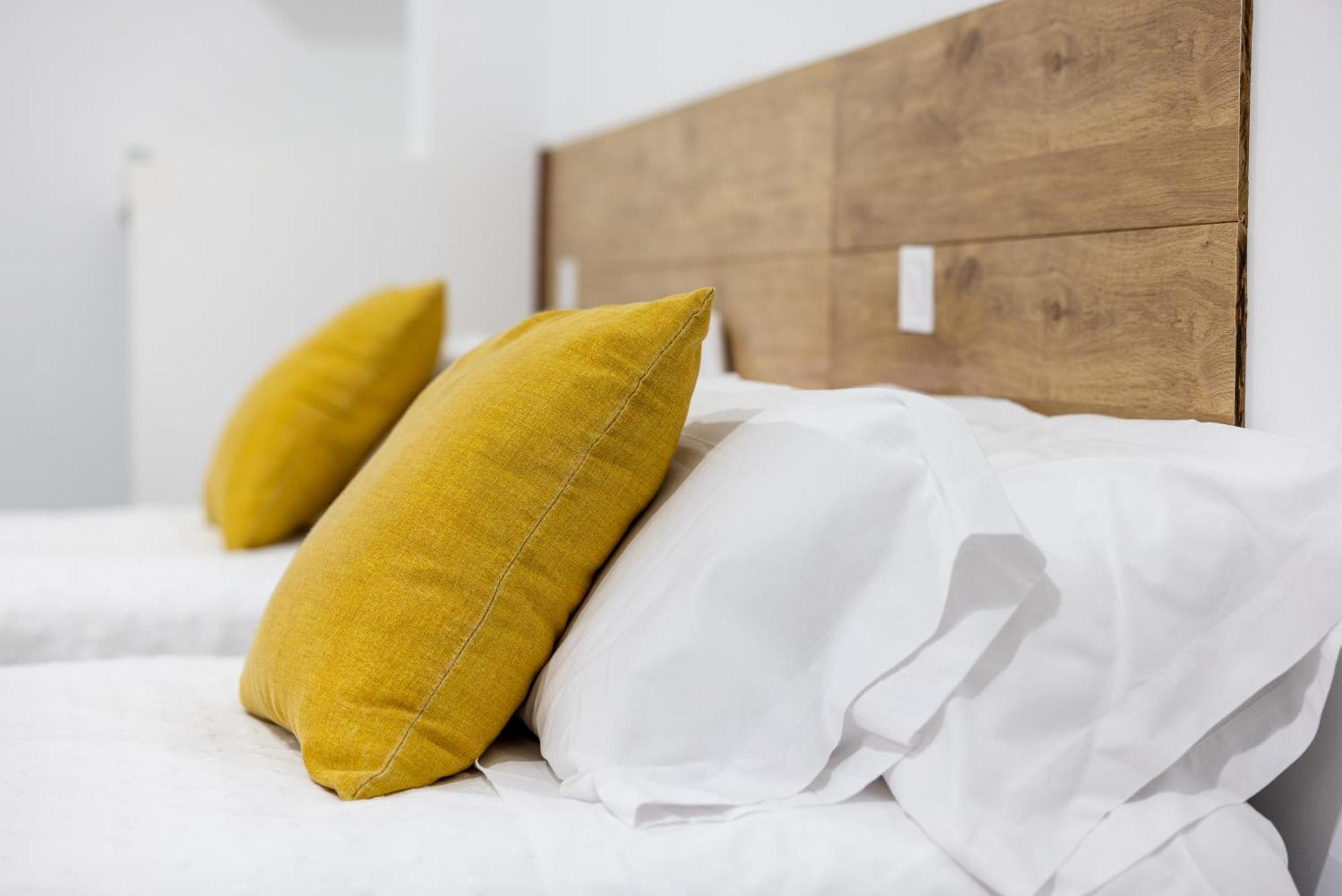 Los Apartamentos Jacinto Benavente Centro Madrid Dış mekan fotoğraf