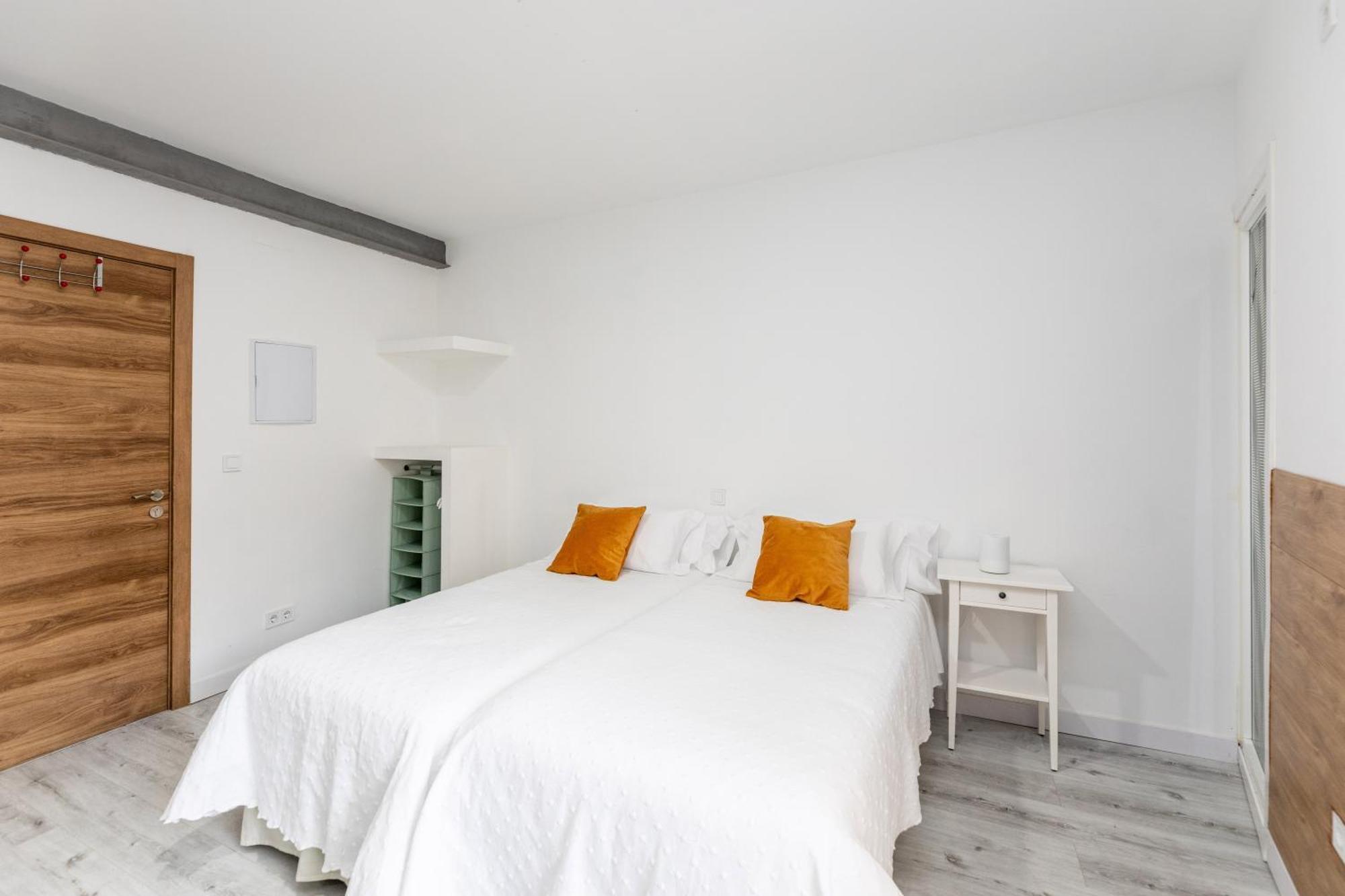 Los Apartamentos Jacinto Benavente Centro Madrid Dış mekan fotoğraf