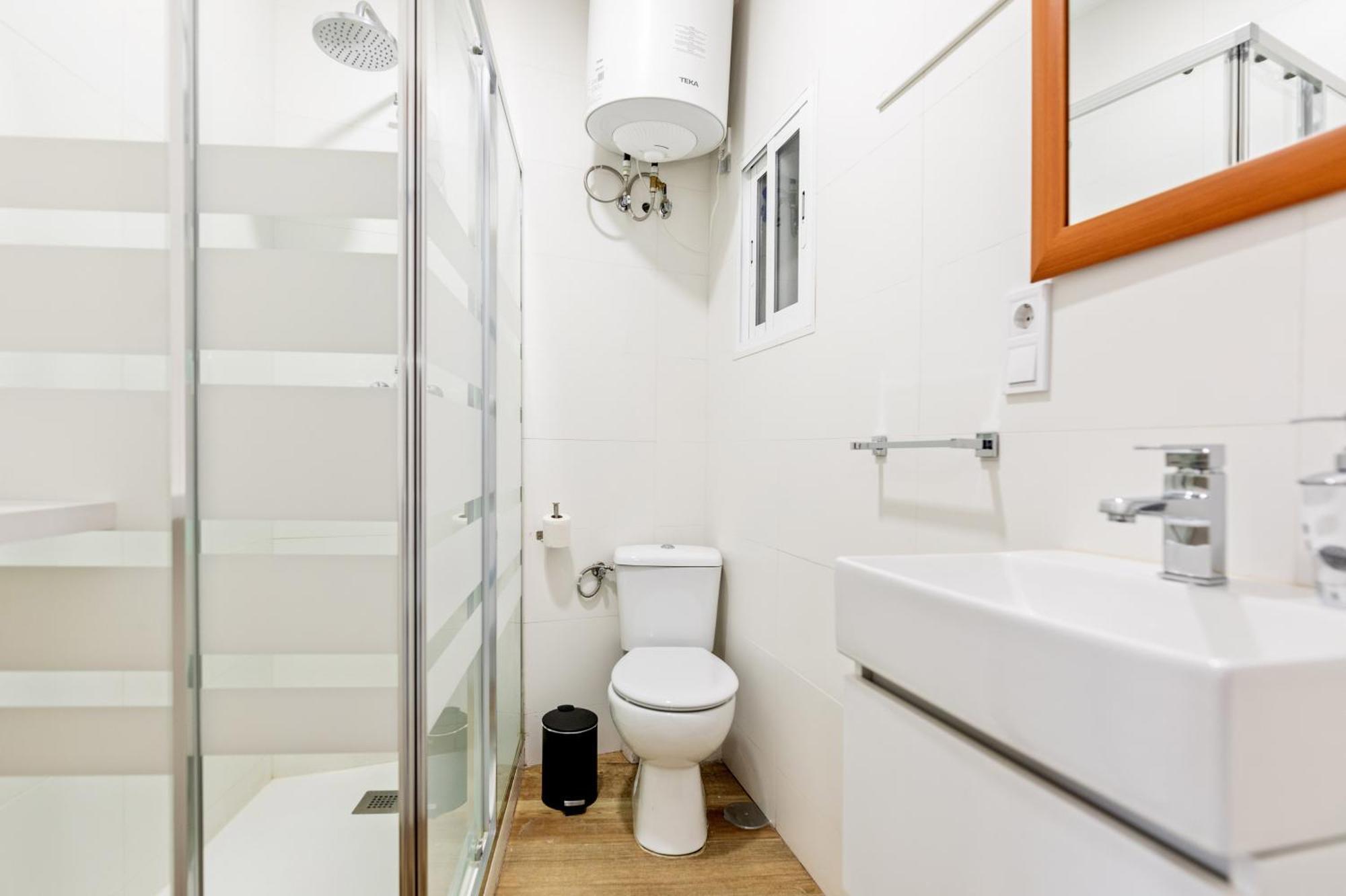 Los Apartamentos Jacinto Benavente Centro Madrid Dış mekan fotoğraf