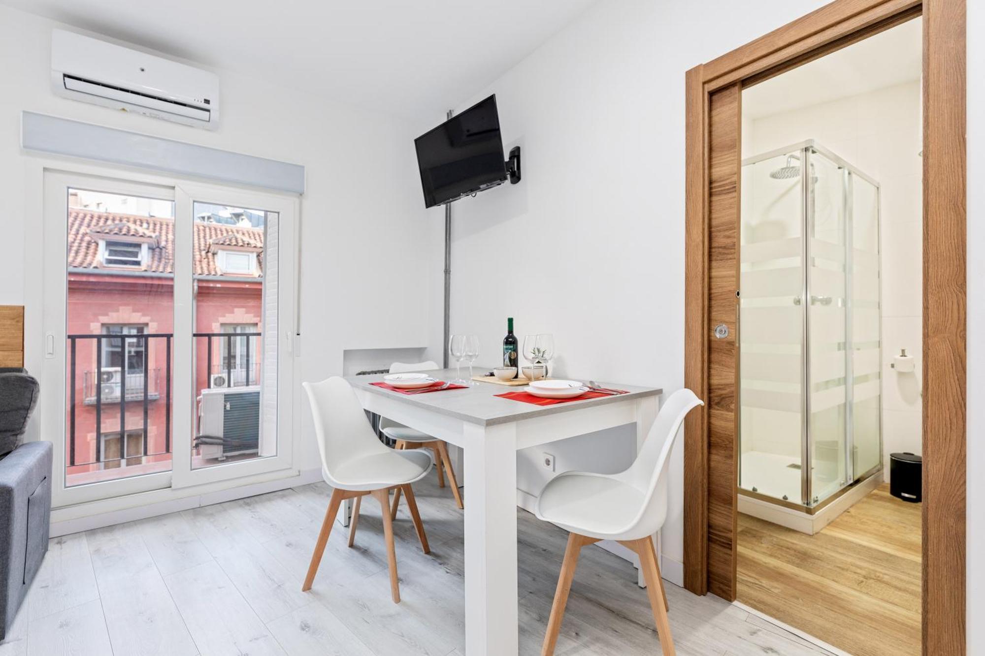 Los Apartamentos Jacinto Benavente Centro Madrid Dış mekan fotoğraf